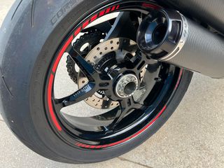 Ducati Monster 1200S 2015-thumb-33