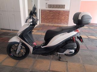 Piaggio Medley 150 2021 S-thumb-2