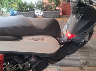 Piaggio Medley 150 2021 S-thumb-3