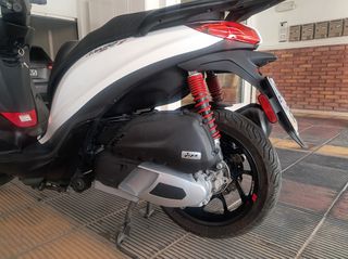 Piaggio Medley 150 2021 S-thumb-8