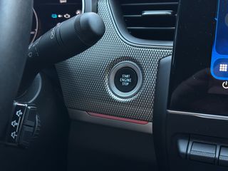 Renault Arkana 2023 E-Tech Full Hybrid Techno-thumb-19