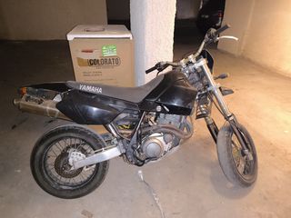 Yamaha TT 600R 2000-thumb-1