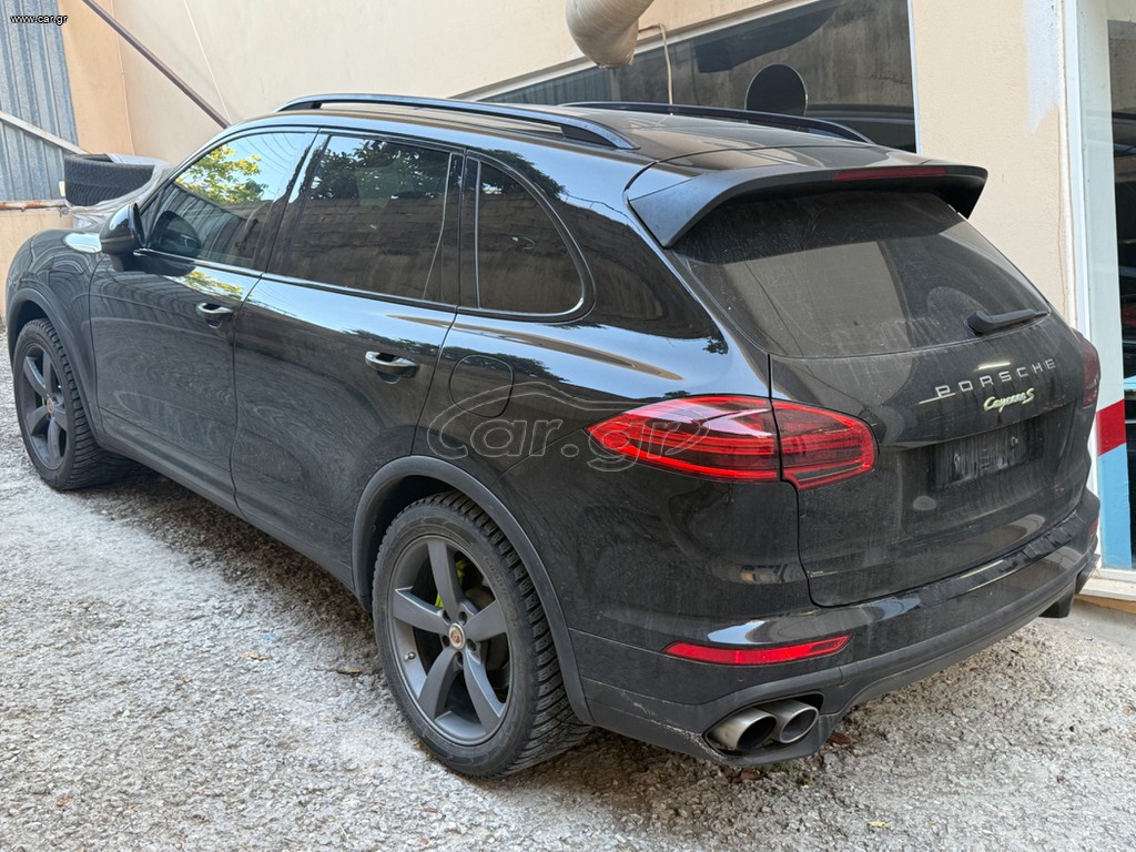 Porsche Cayenne 20