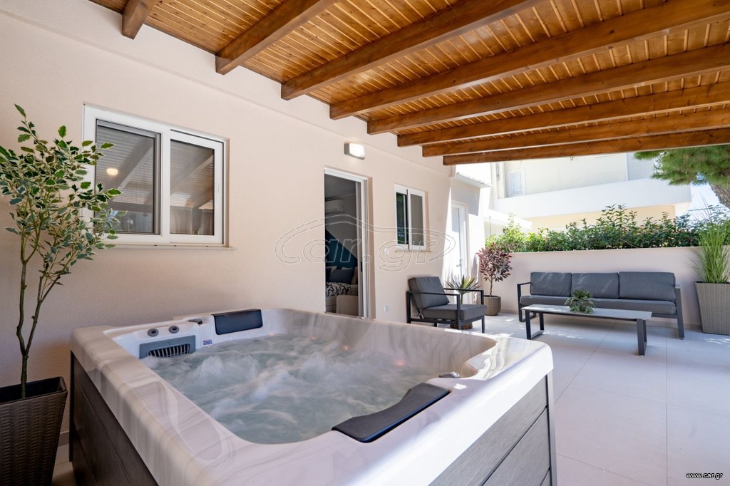 Jacuzzi ολοκαίνουριο με εγγύηση