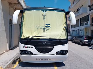 Volvo 2001