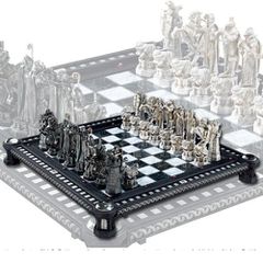 HARRY POTTER - The Final Challenge Chess Set-thumb-4
