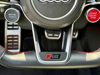 Audi TT RS 2022 PERFORMANCE CARBON FULL OPTION-thumb-15
