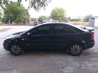 Ford Focus 2006-thumb-3