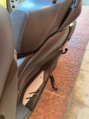 Yamaha XMAX 300 2022-thumb-5