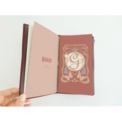 WICKED - Glinda - Travel Notebook - Size A5-thumb-3