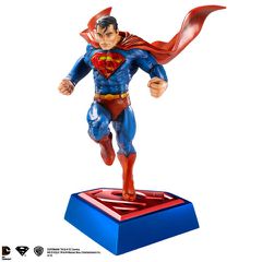 SUPERMAN - Comic Book Edition Sculpt-thumb-1