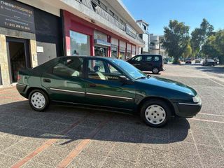 Citroen Xantia 1995-thumb-15