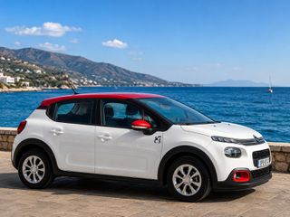 Citroen C3 2018 1.2 pure tech δωρεάν ένα χρόνο σέρβις