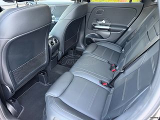 Mercedes-Benz GLA 250 2024 AMG LINE! PREMIUM PACK! MULTIBEAM! PANORAMA! FACELIFT!-thumb-33