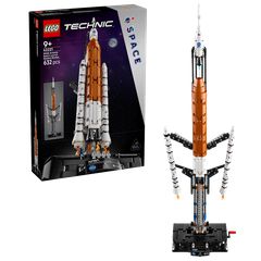 LEGO - Technic - NASA Artemis Space Launch System Rocket (42221) / Toys