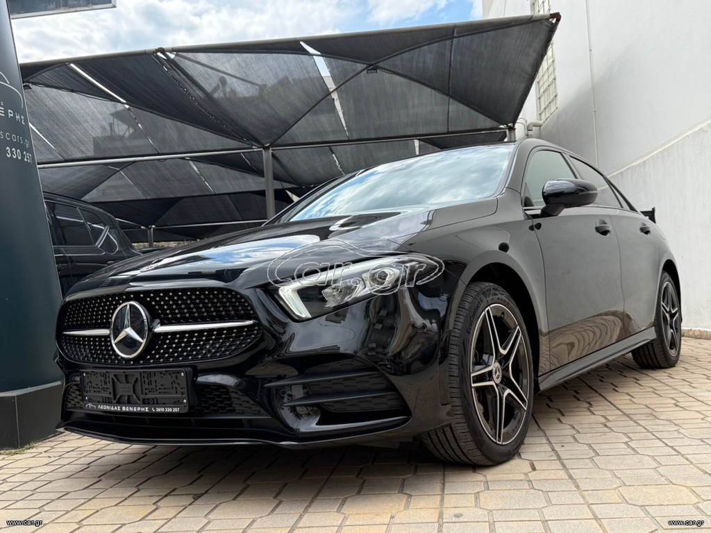 Mercedes-Benz A 250 2022 A250e Sedan | AMG Line | Night Package-8G DCT