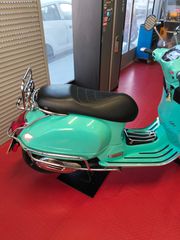 Vespa GTS 200 2004-thumb-11