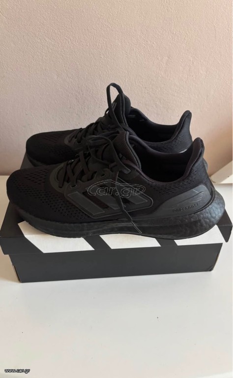 adidas PureBoost 23