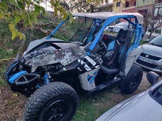 CAN-AM Maverick 2017 1000R