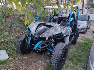 CAN-AM Maverick 2017 1000R-thumb-1