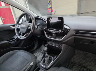 Ford Fiesta 2018-thumb-8