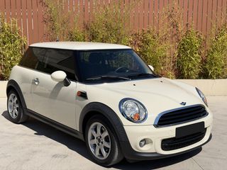Mini Cooper D 2014-thumb-3