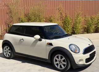 Mini Cooper D 2014-thumb-4