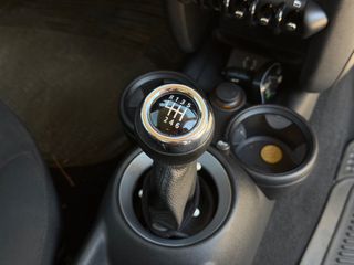 Mini Cooper D 2014-thumb-13