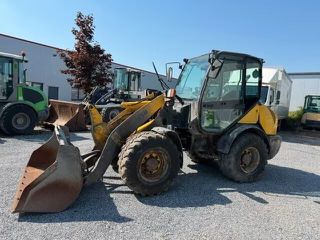 Φορτωτής Με Λάστιχα Komatsu 2013 WA 70-thumb-1