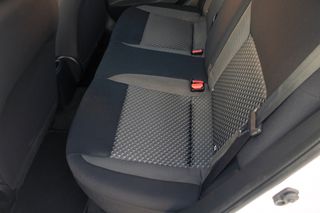 Nissan Micra 2019-thumb-11
