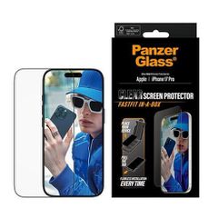 PanzerGlass - Screen Protector w. Black Frame - iPhone 17 Pro - UWF w. Fastfit in-a-box / Electronics