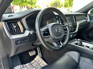 Volvo XC 60 2020 R DESIGN T8/390Hp/AirMatic/HarmanKardon-thumb-28