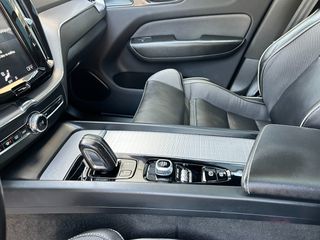Volvo XC 60 2020 R DESIGN T8/390Hp/AirMatic/HarmanKardon-thumb-26