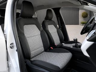 Renault Clio 2023 100HP-Πιλότος-Ζάντες-Πλοηγός-0€ Μηδενικά Τέλη-Εξατάχυτο-LED-thumb-19