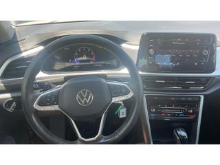 Volkswagen T-Roc 2023 Life-thumb-10