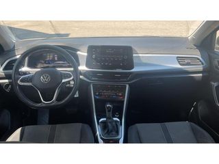 Volkswagen T-Roc 2023 Life-thumb-9