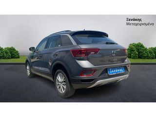 Volkswagen T-Roc 2023 Life-thumb-1