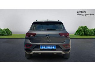 Volkswagen T-Roc 2023 Life-thumb-3