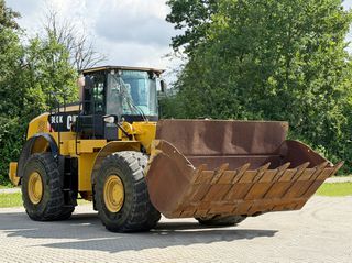 Loader With Tires CAT 2012 980 K