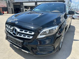Mercedes-Benz GLA 200 2018 2.2 Diesel 7G-Tronic AMG Line Panorama-thumb-9
