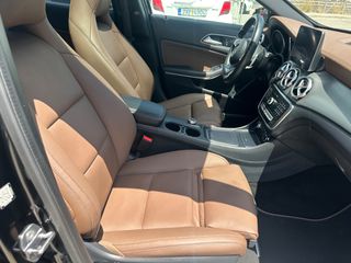 Mercedes-Benz GLA 200 2018 2.2 Diesel 7G-Tronic AMG Line Panorama-thumb-18