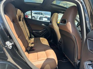 Mercedes-Benz GLA 200 2018 2.2 Diesel 7G-Tronic AMG Line Panorama-thumb-24