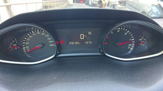 Peugeot 308 2016 1.6 BLUEHDI 120 ACTIVE-thumb-23