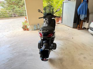 Piaggio Beverly 300 2025 hpe-thumb-6