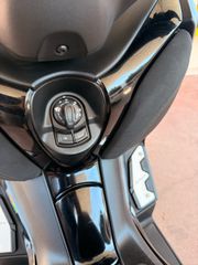 Yamaha XMAX 300 2019 IRON MAX-thumb-10