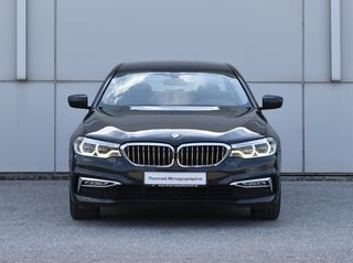 Bmw 530 2017 (530e iPerformance Luxury Line)-thumb-8
