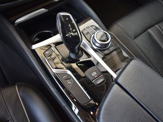 Bmw 530 2017 (530e iPerformance Luxury Line)-thumb-20
