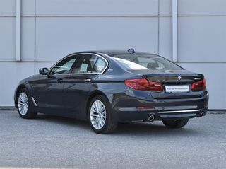 Bmw 530 2017 (530e iPerformance Luxury Line)-thumb-2