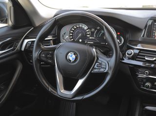 Bmw 530 2017 (530e iPerformance Luxury Line)-thumb-16