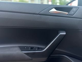 Volkswagen Polo 2021 TRENDLINE 1.0 cc-thumb-40